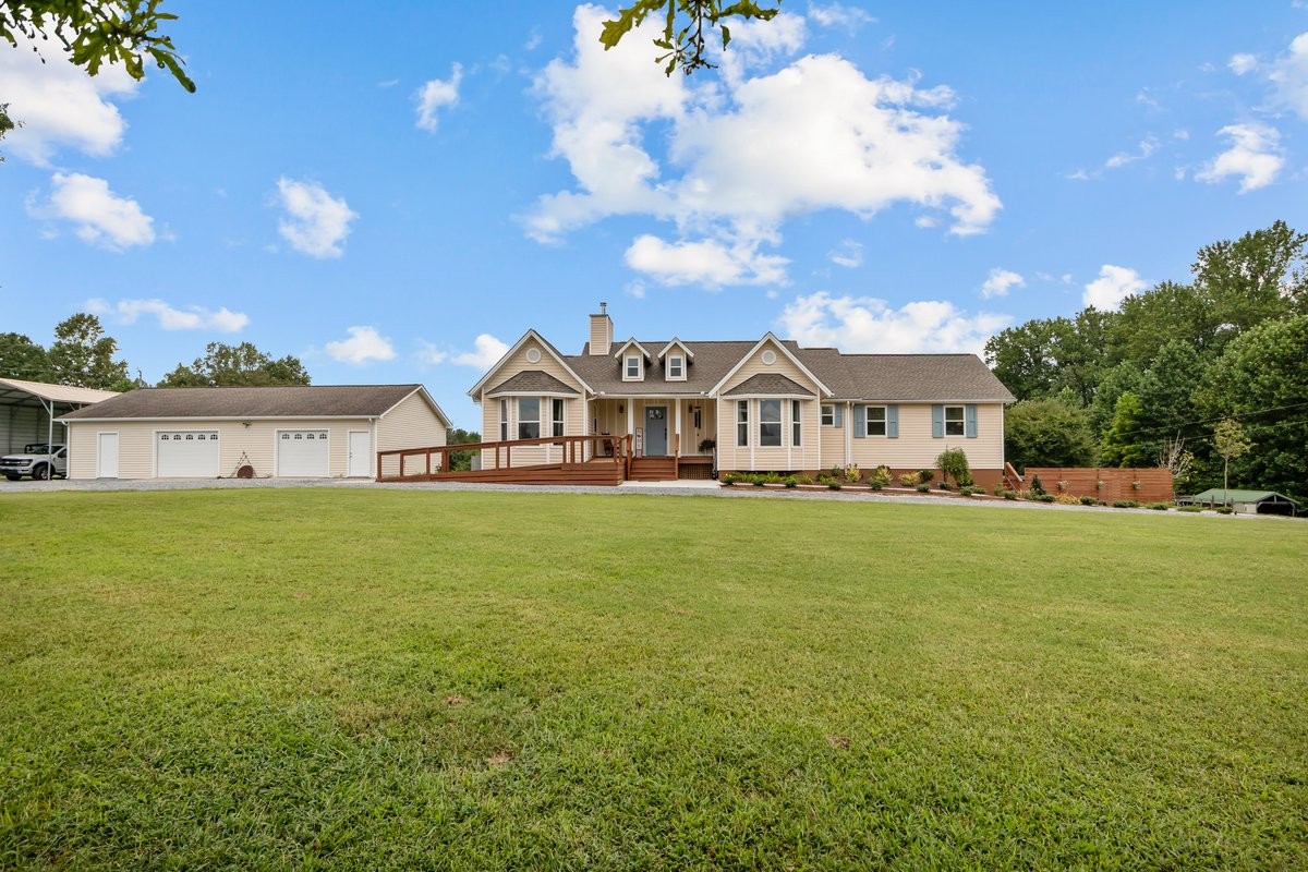 7863 Crow Cut Rd