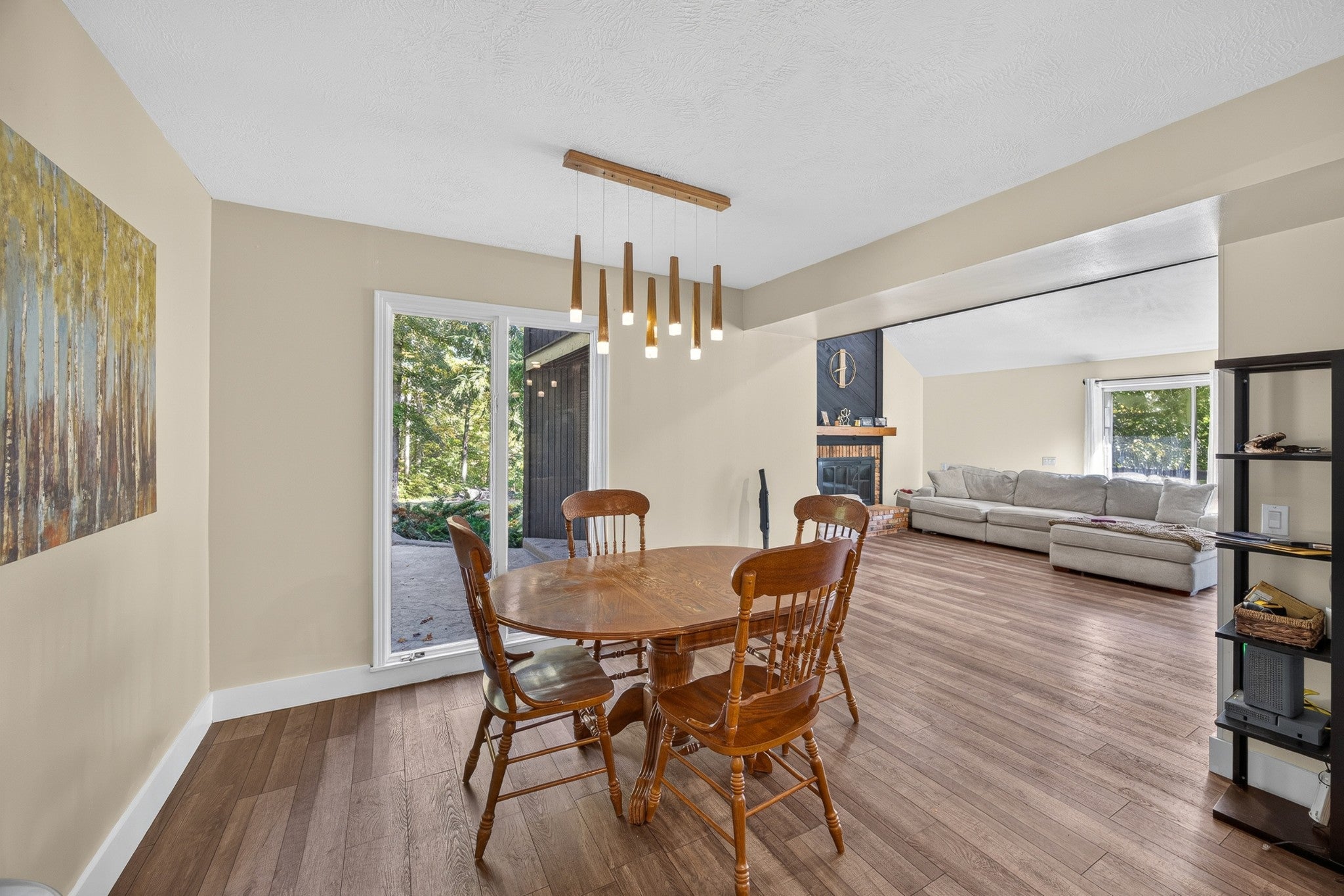 674 Skyline Dr