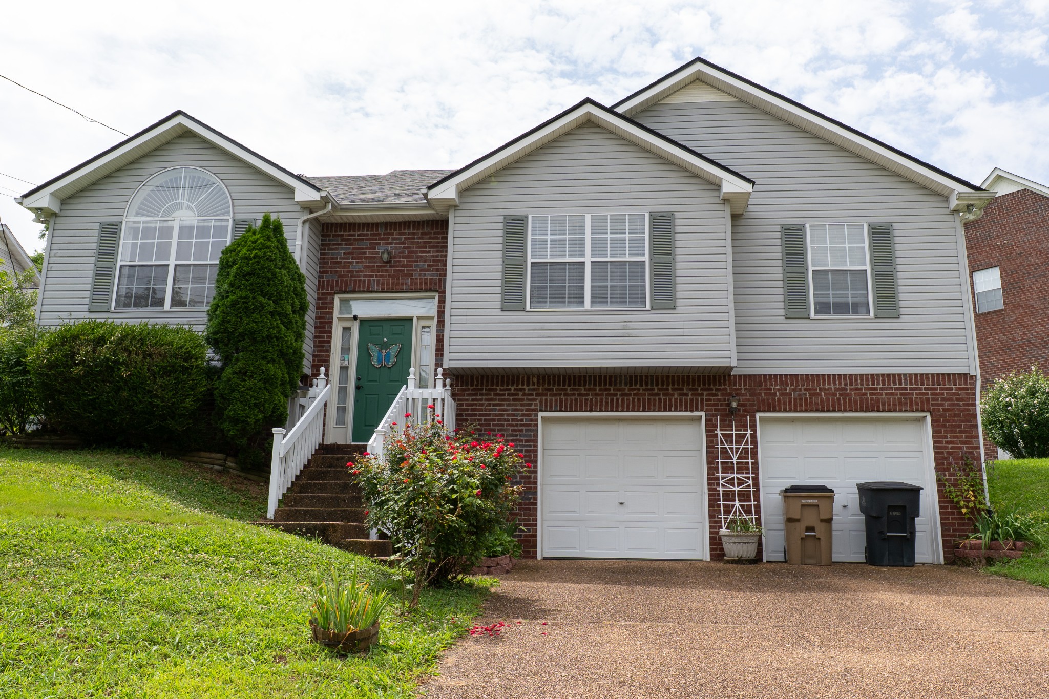 1541 Celebration Way - Photo 2