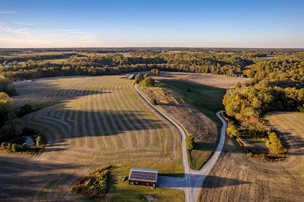 1050 Pine Creek Falls Rd