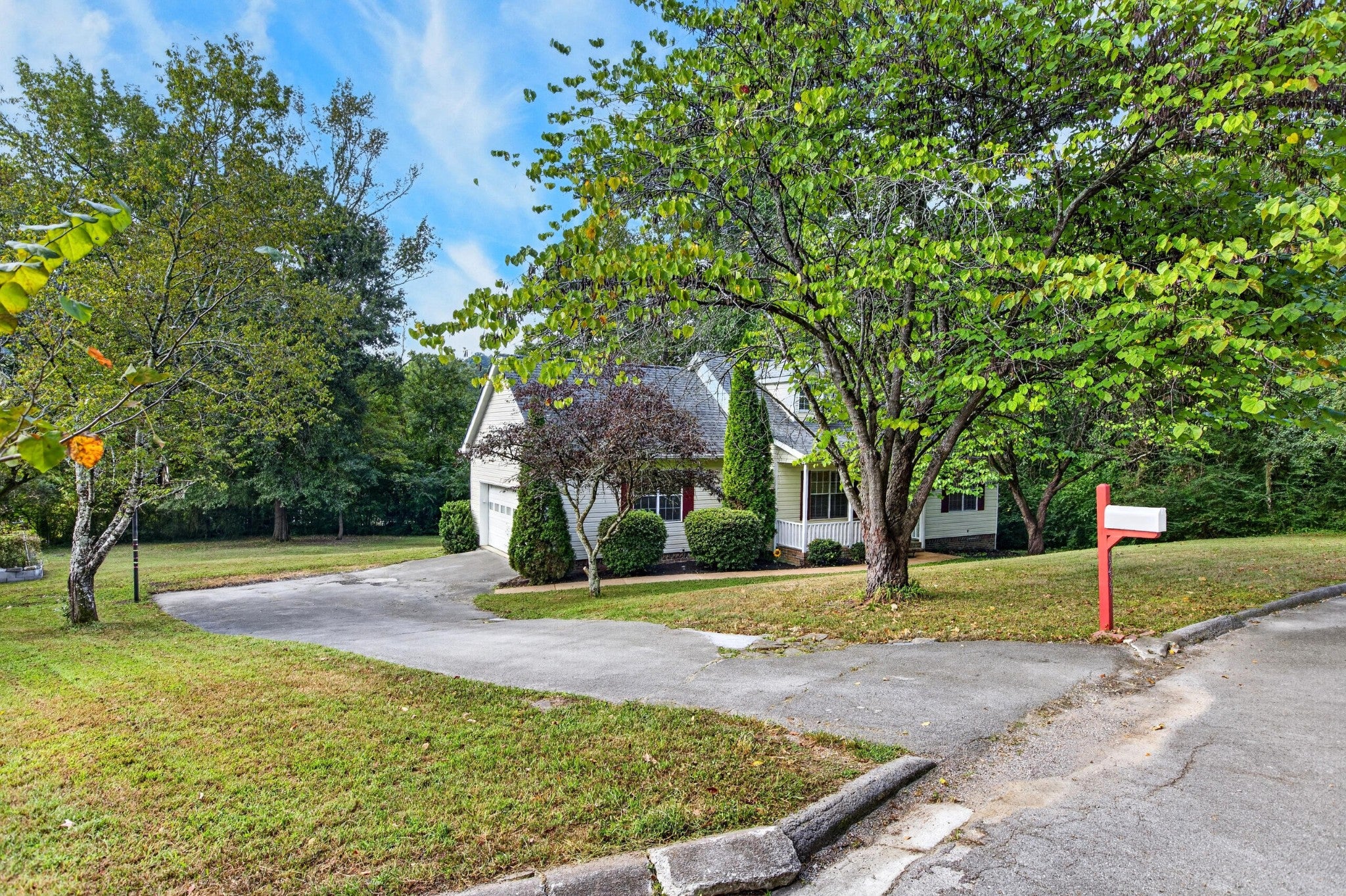 6233 Celtic Drive