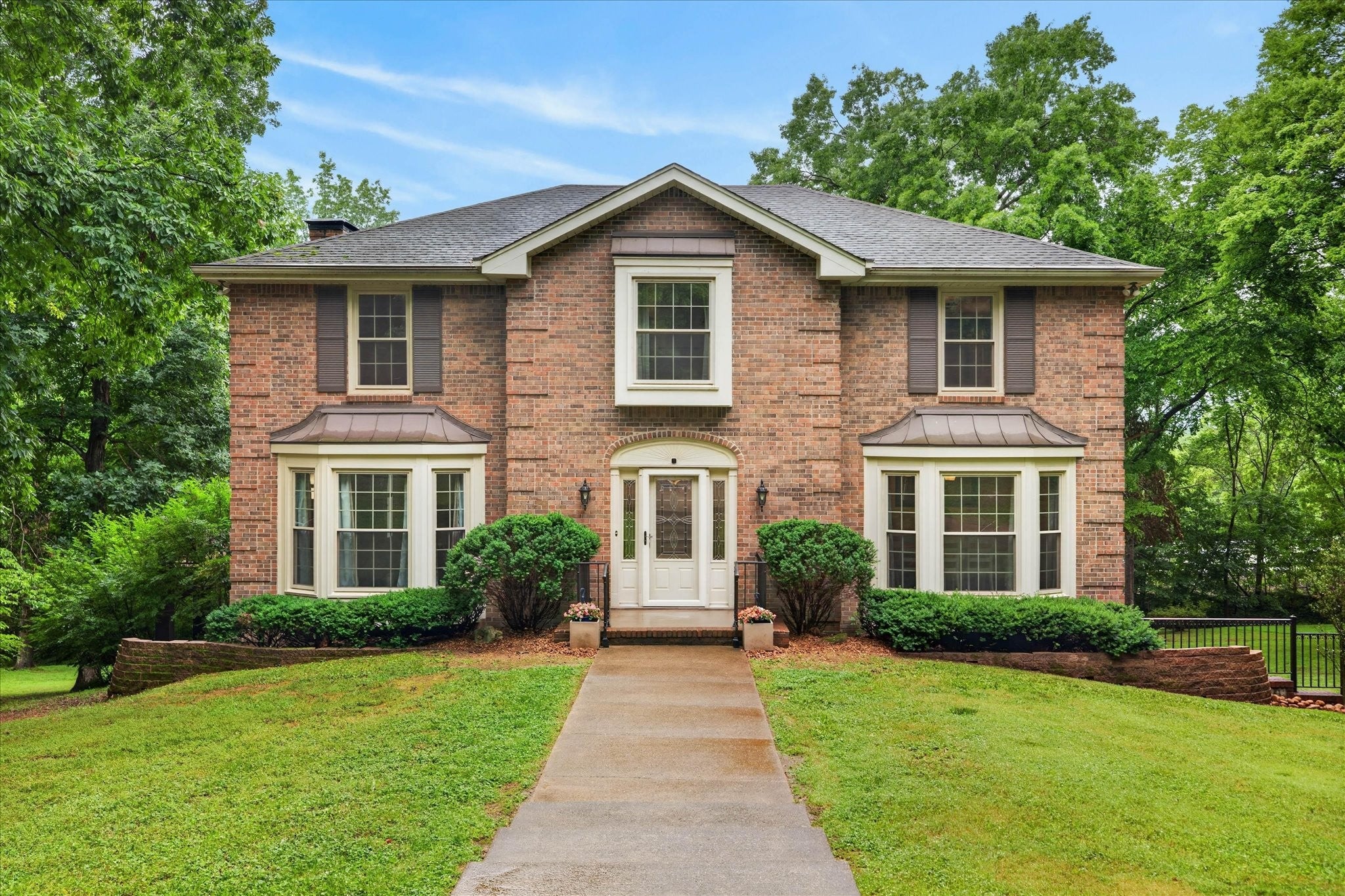1610 Deerfield Dr