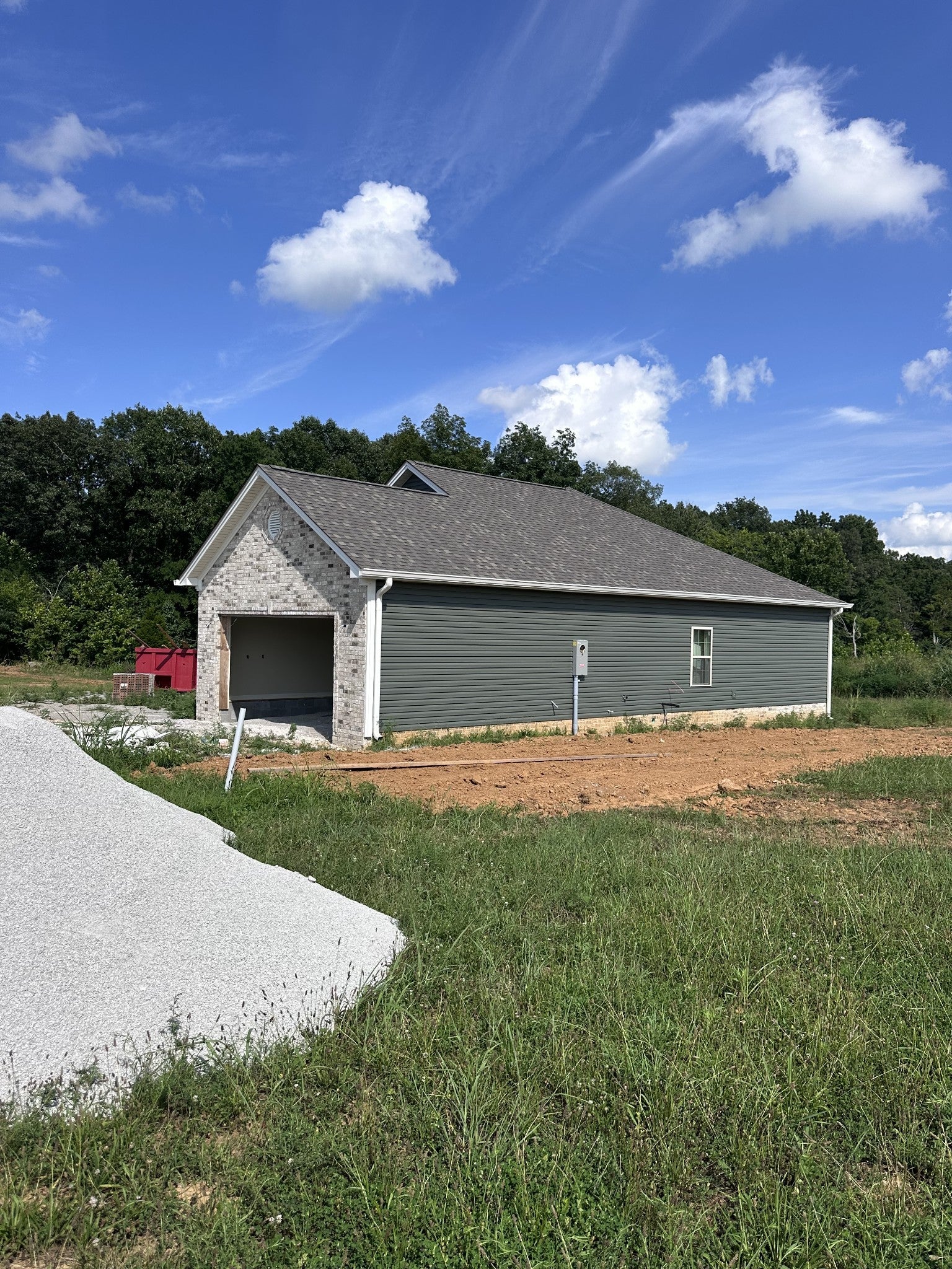 211 Bedford Court