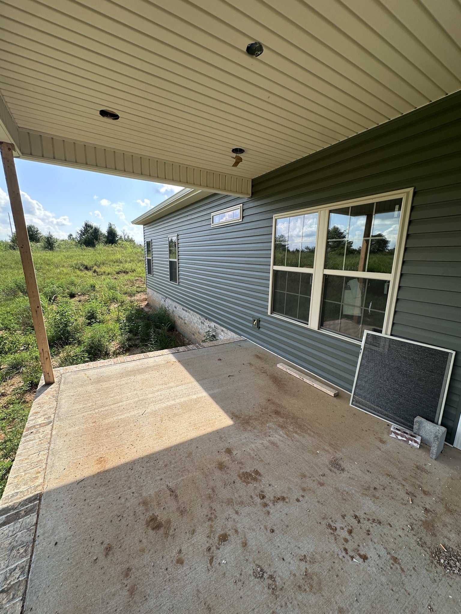 211 Bedford Court