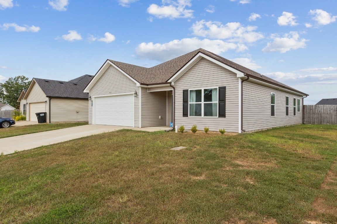 1571 Parkside Dr