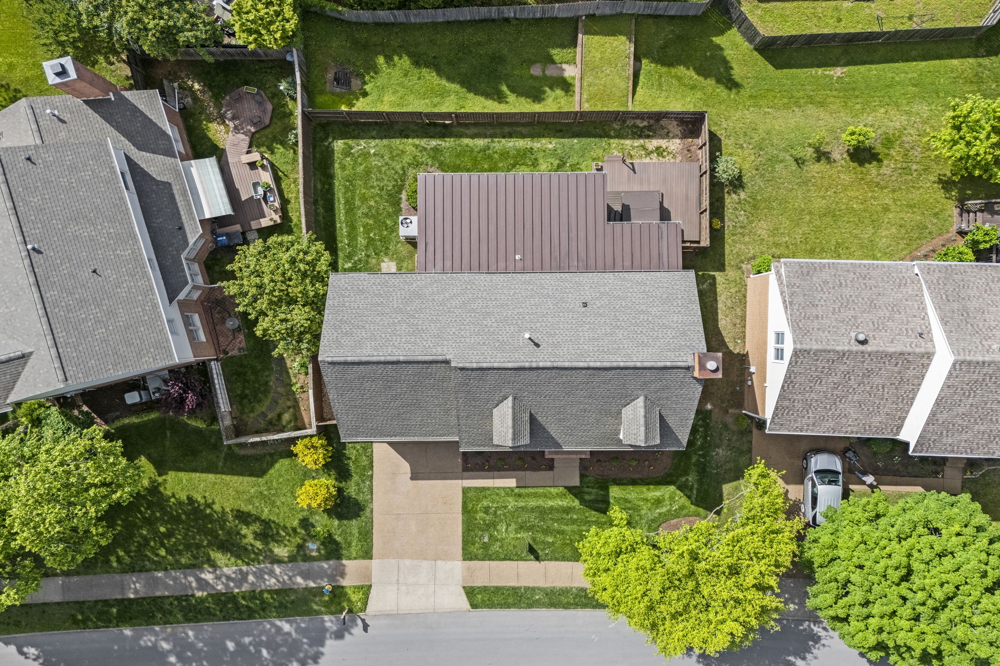 1183 Buckingham Cir