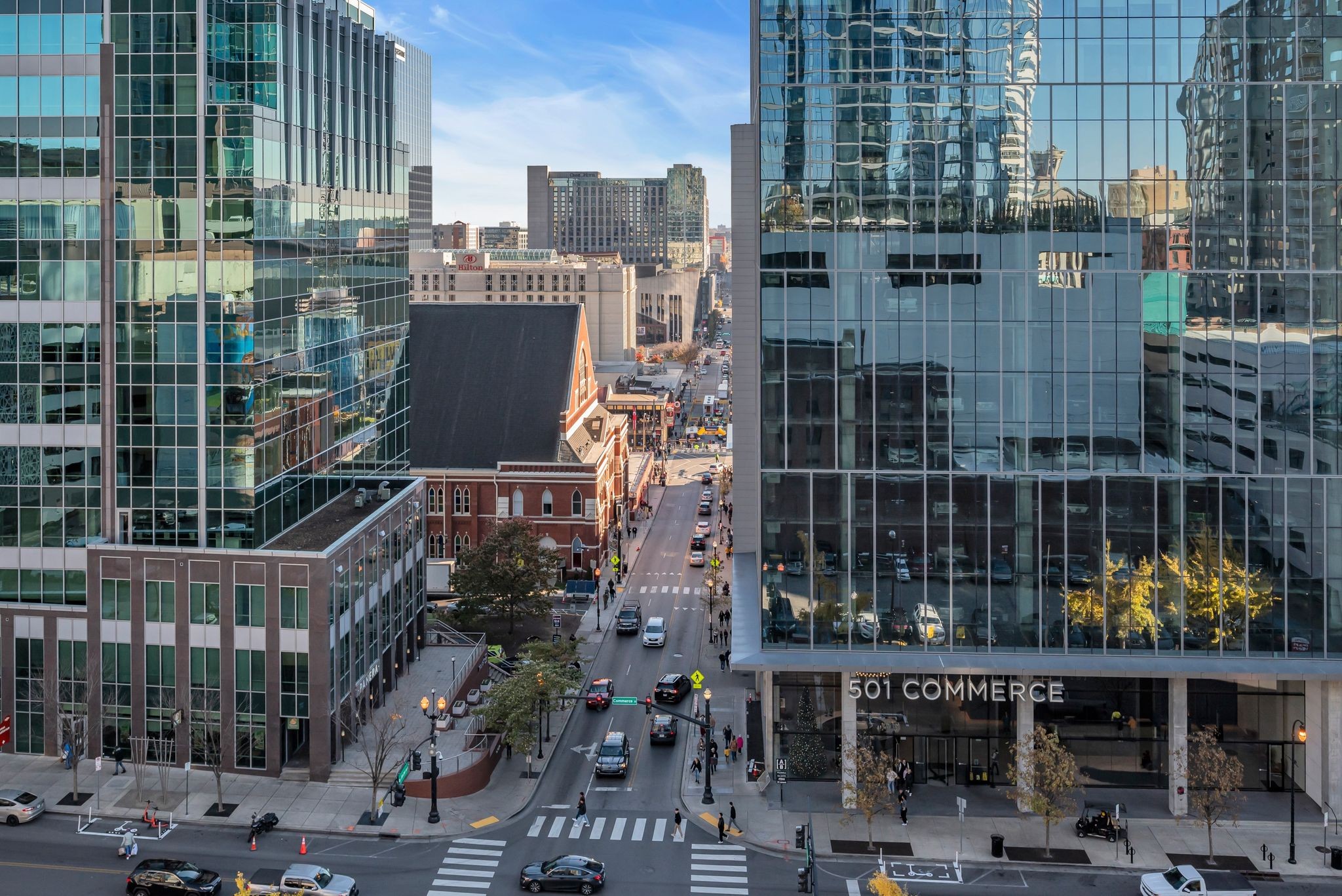 Nashville, Tennessee 37219, United States, 2 Bedrooms Bedrooms, ,2 BathroomsBathrooms,Residential,Active,4745