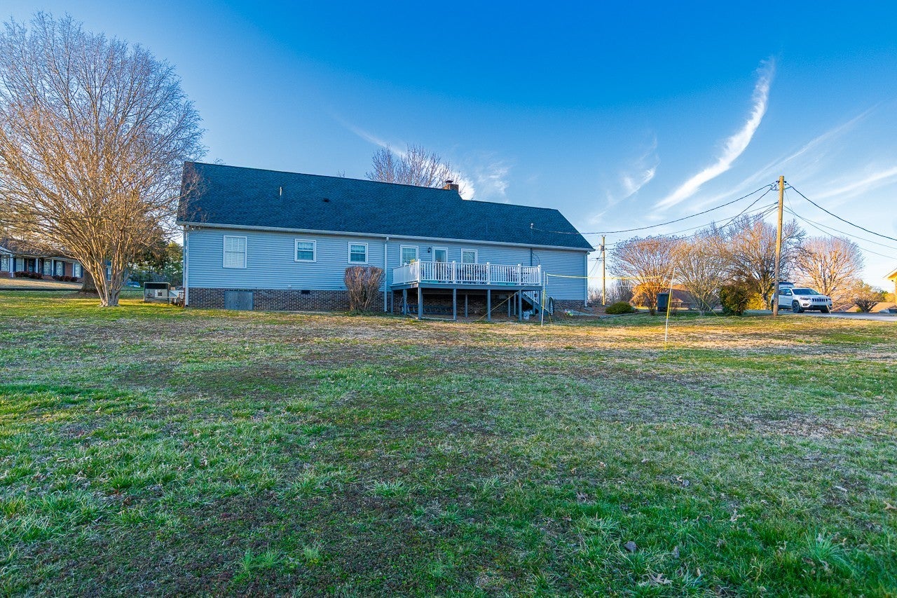 201 Chadwick Dr