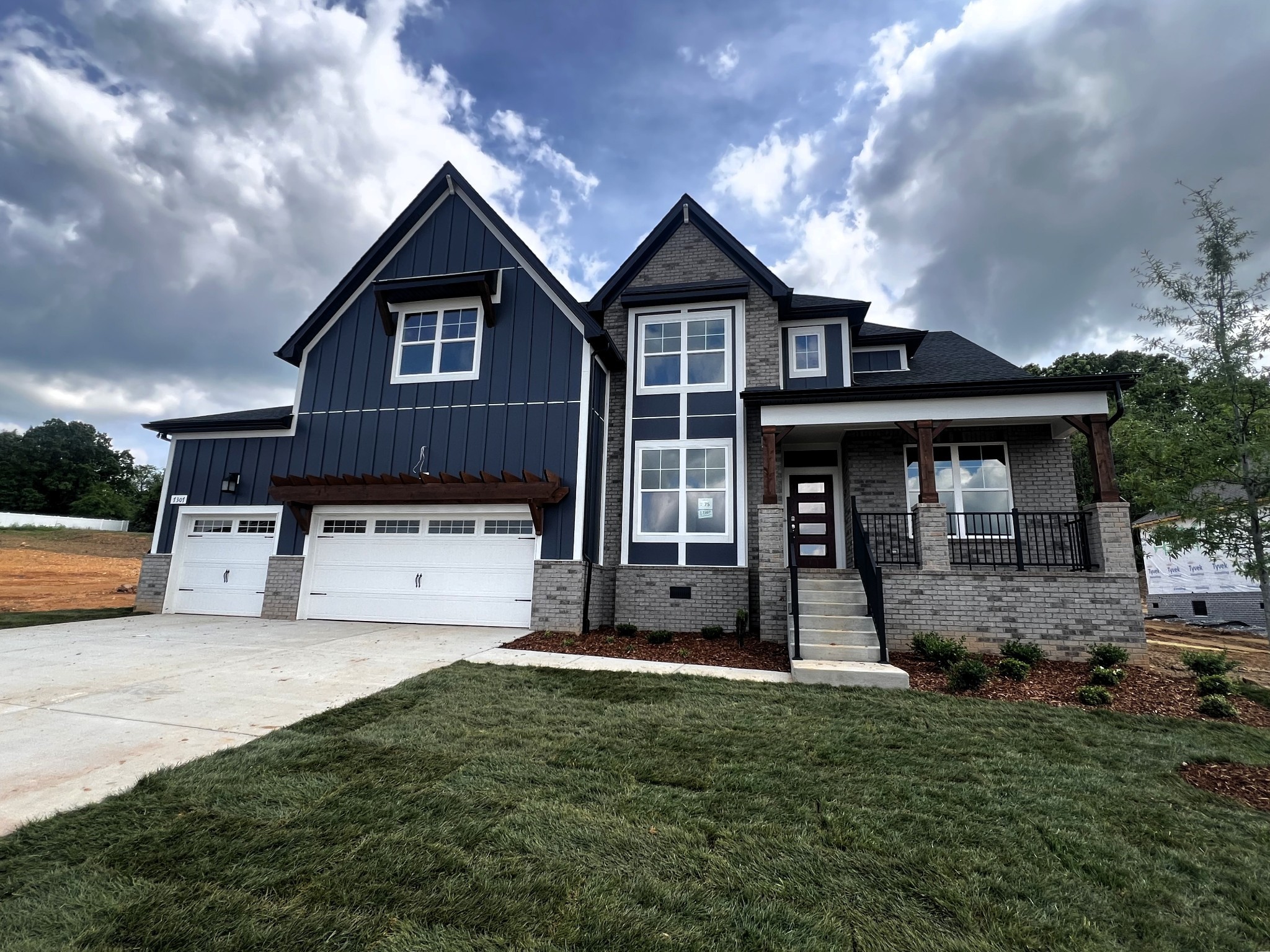 7266 Fairlawn Drive