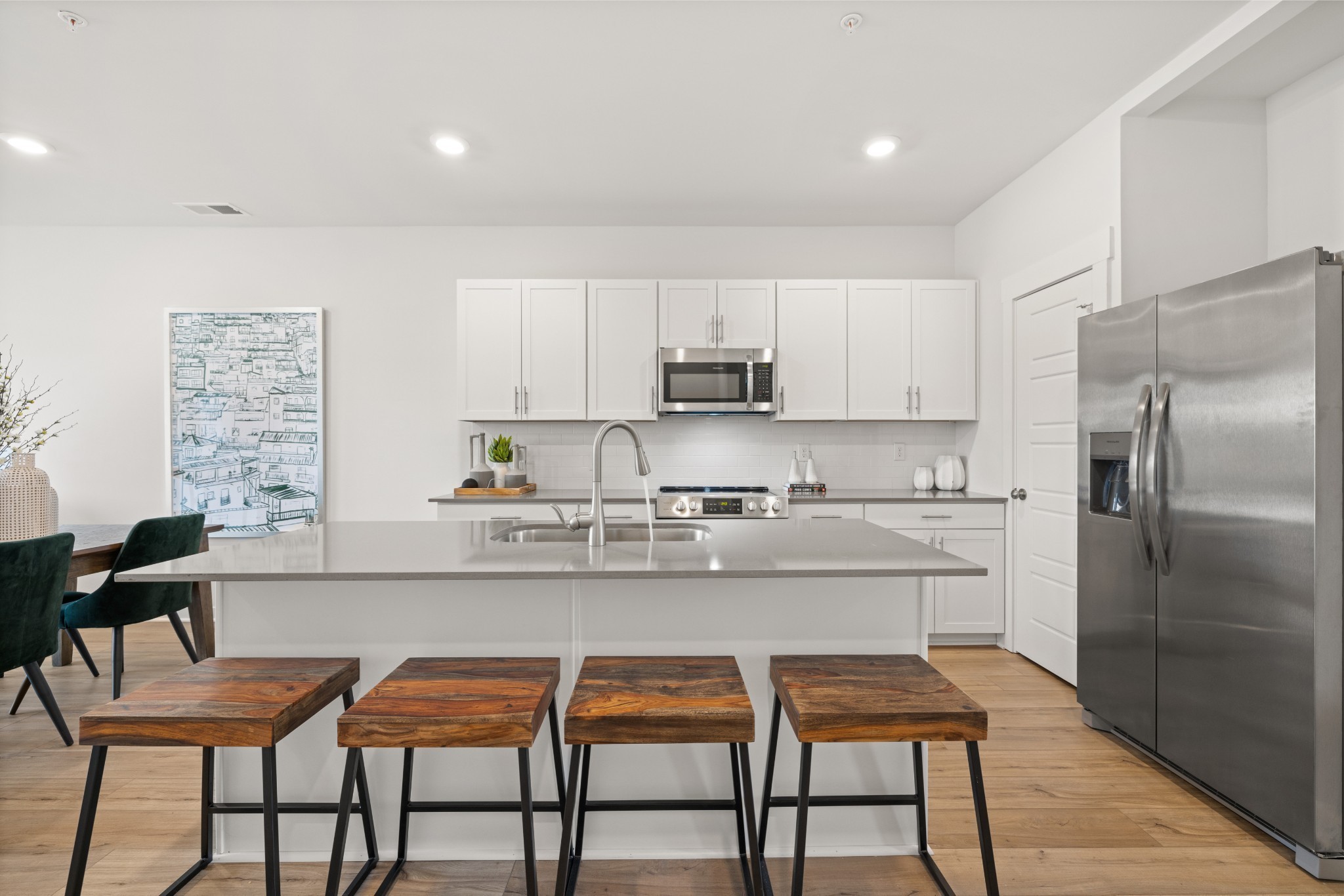 1669 Manuka Lane