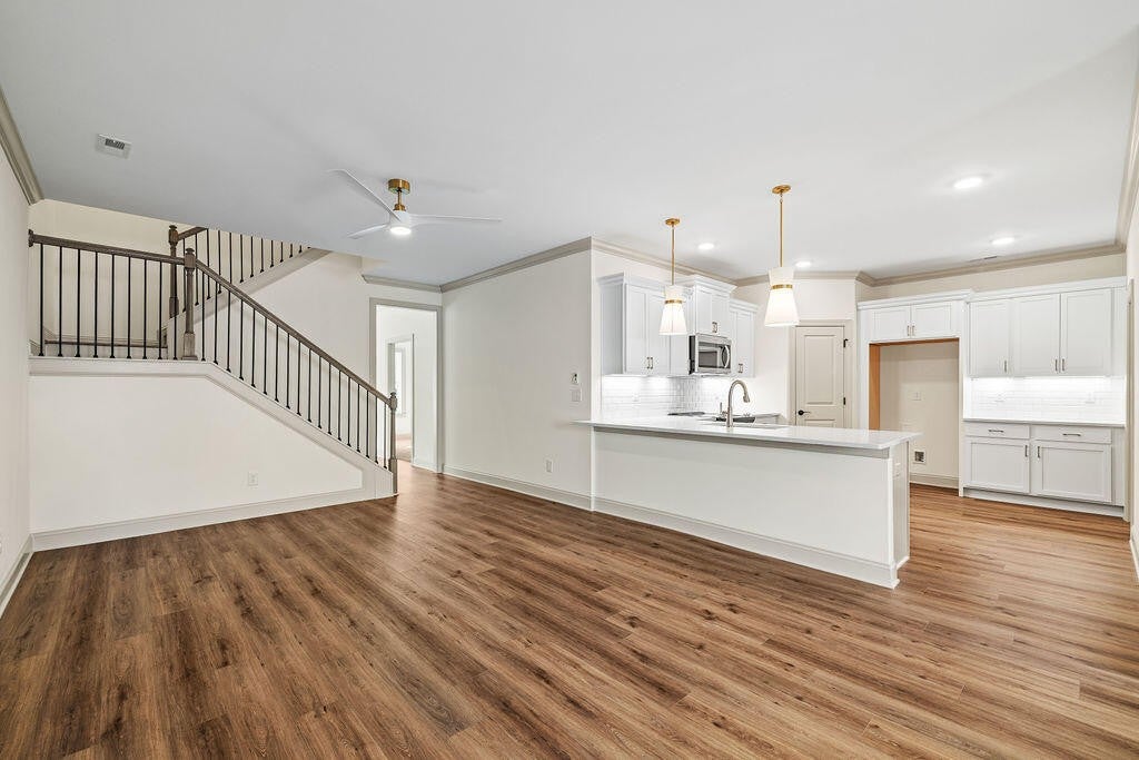 106 Founding Way 29