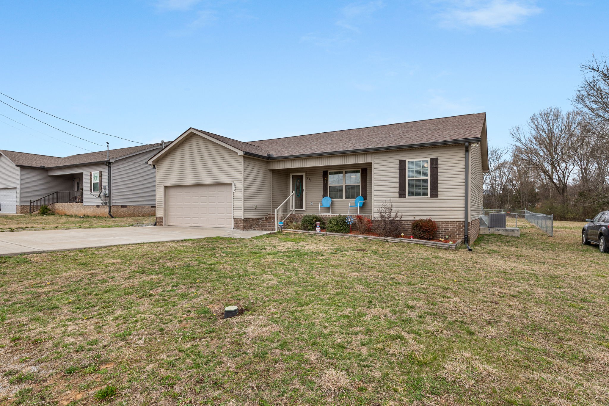 219 Eagle Blvd