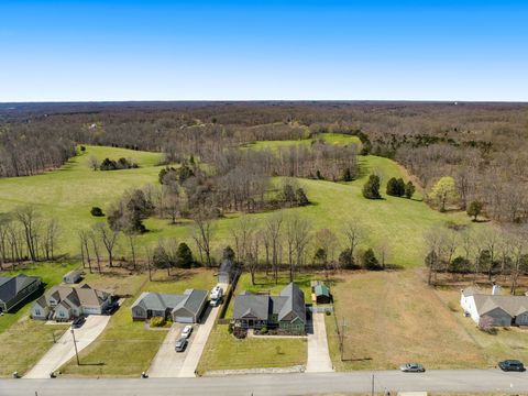 239 Stephen St Dickson TN 37055
