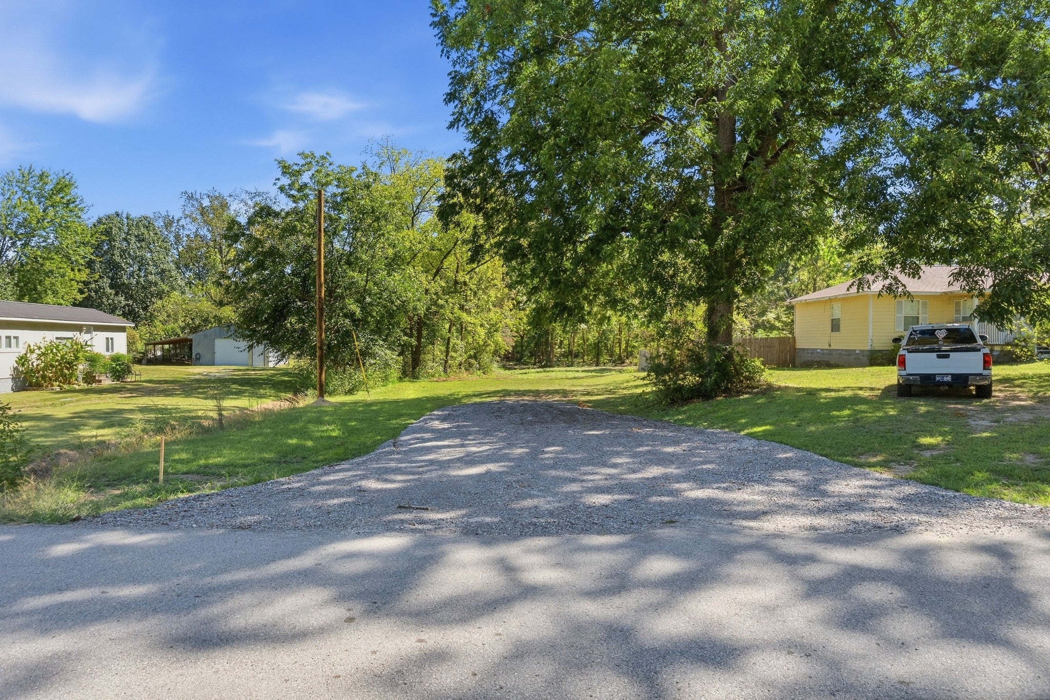 810 Fisher Ave
