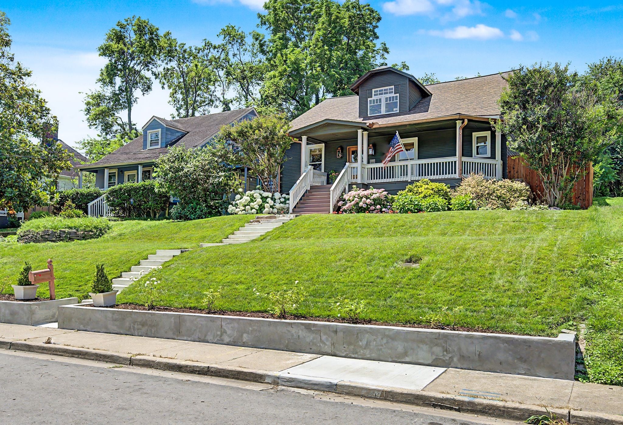 837 Glen Ave