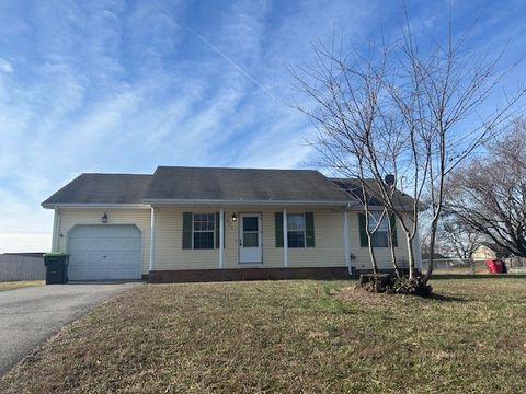924 Linda Dr Oak Grove KY 42262