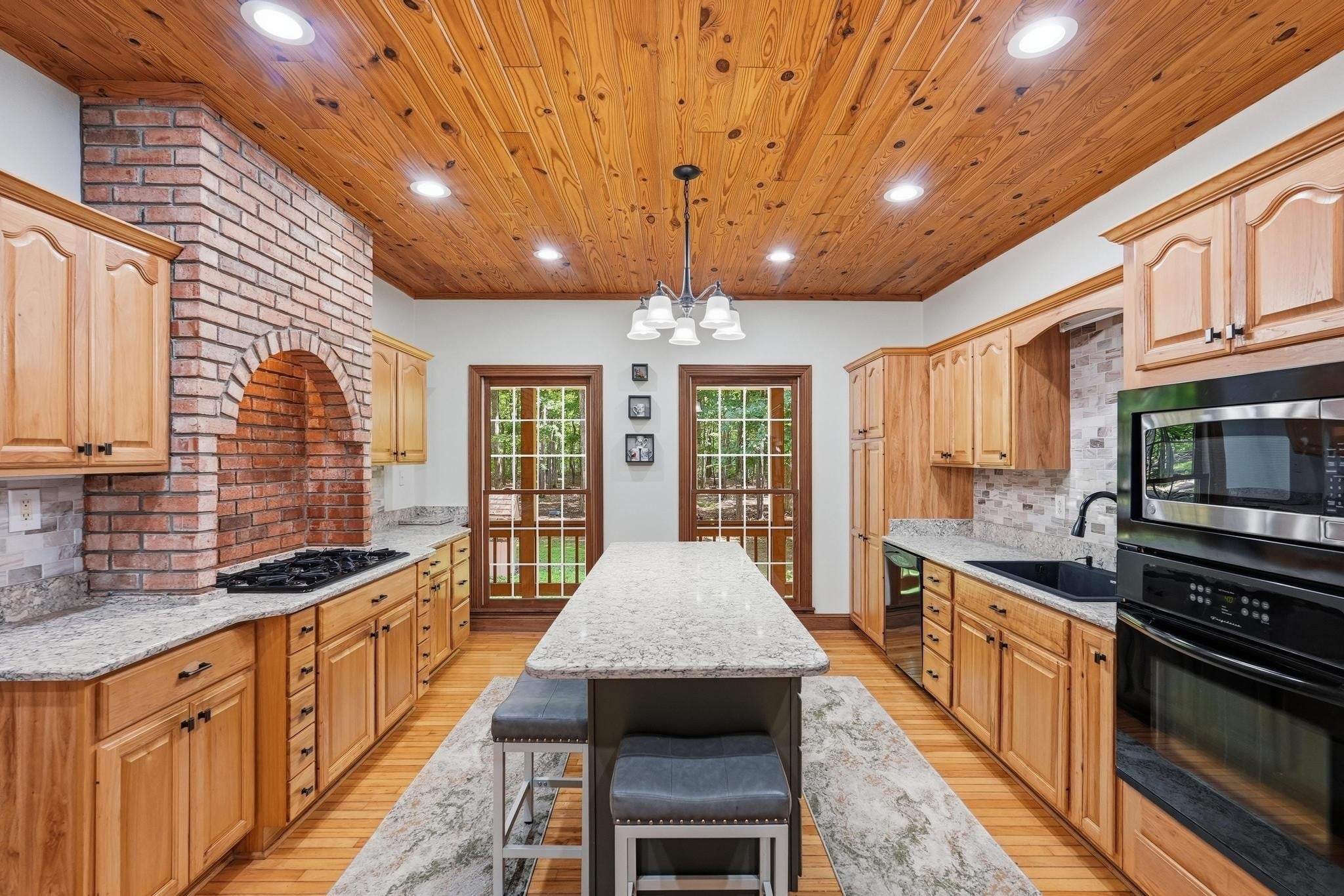 452 Cumberland Cove Rd