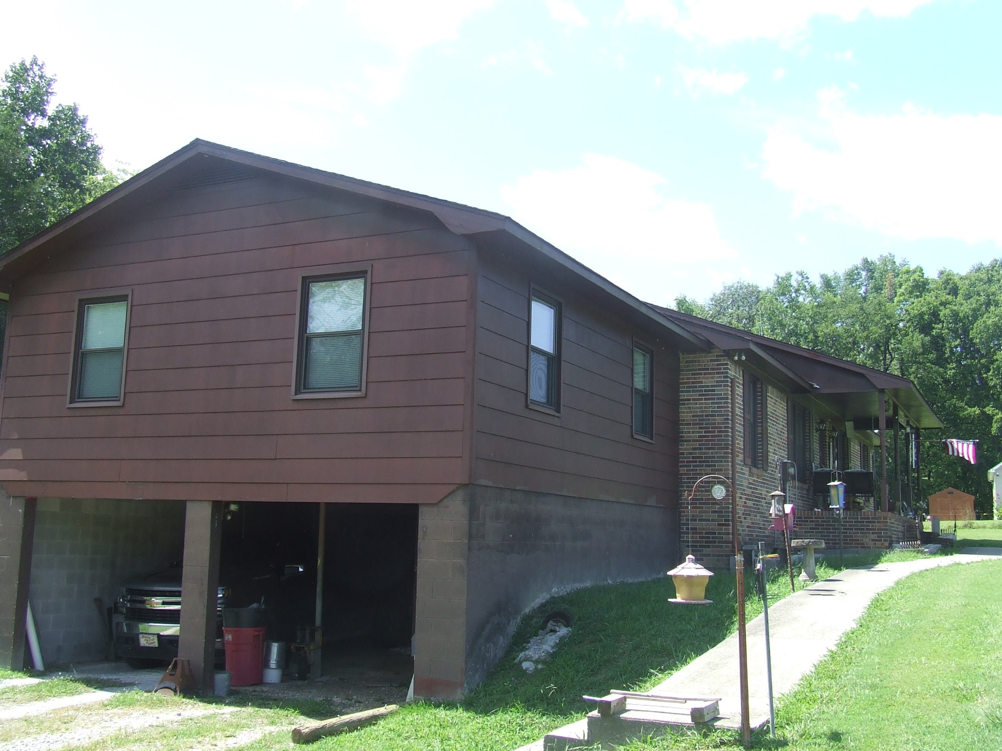 63 Sneed Rd