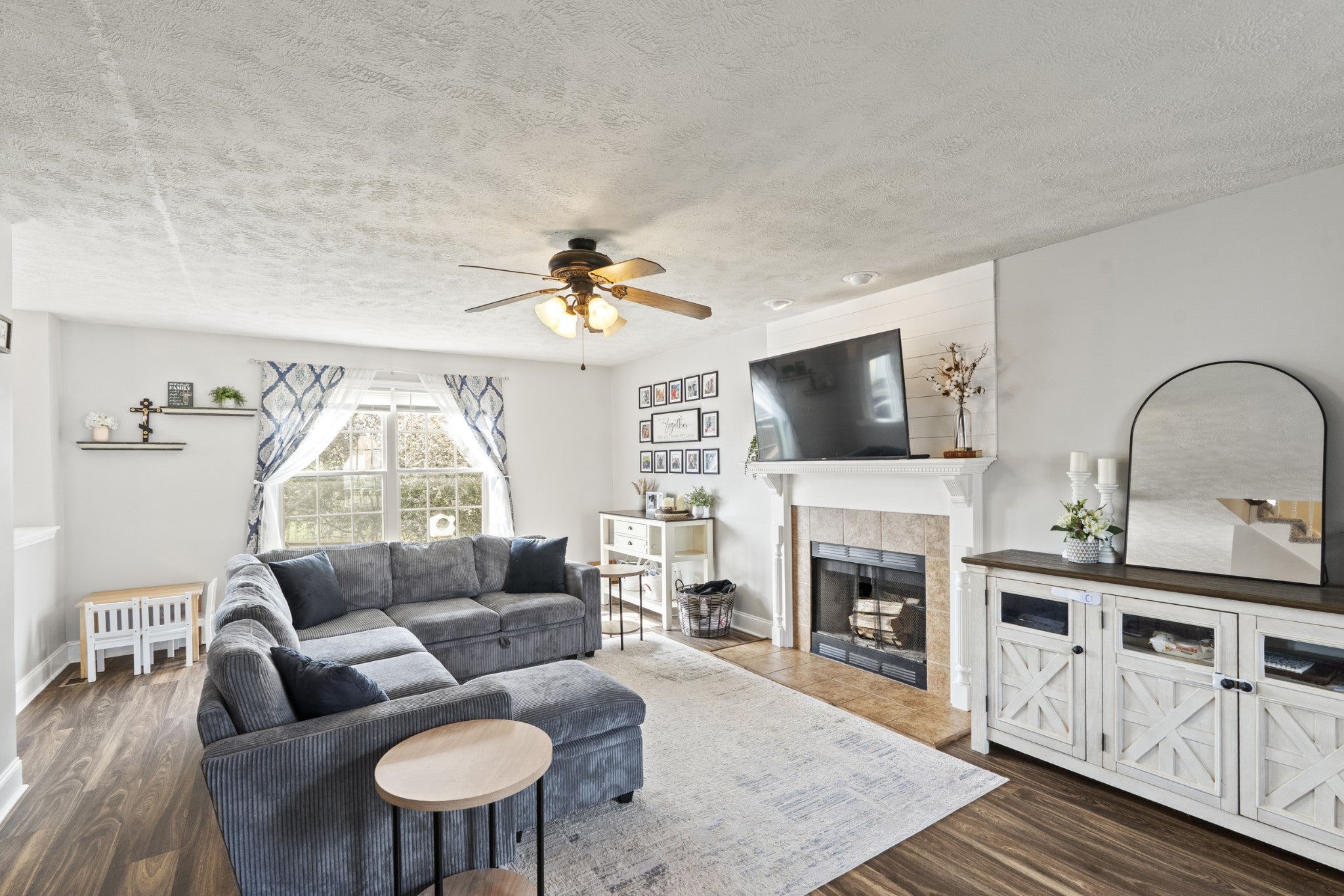 3467 Melrose Dr