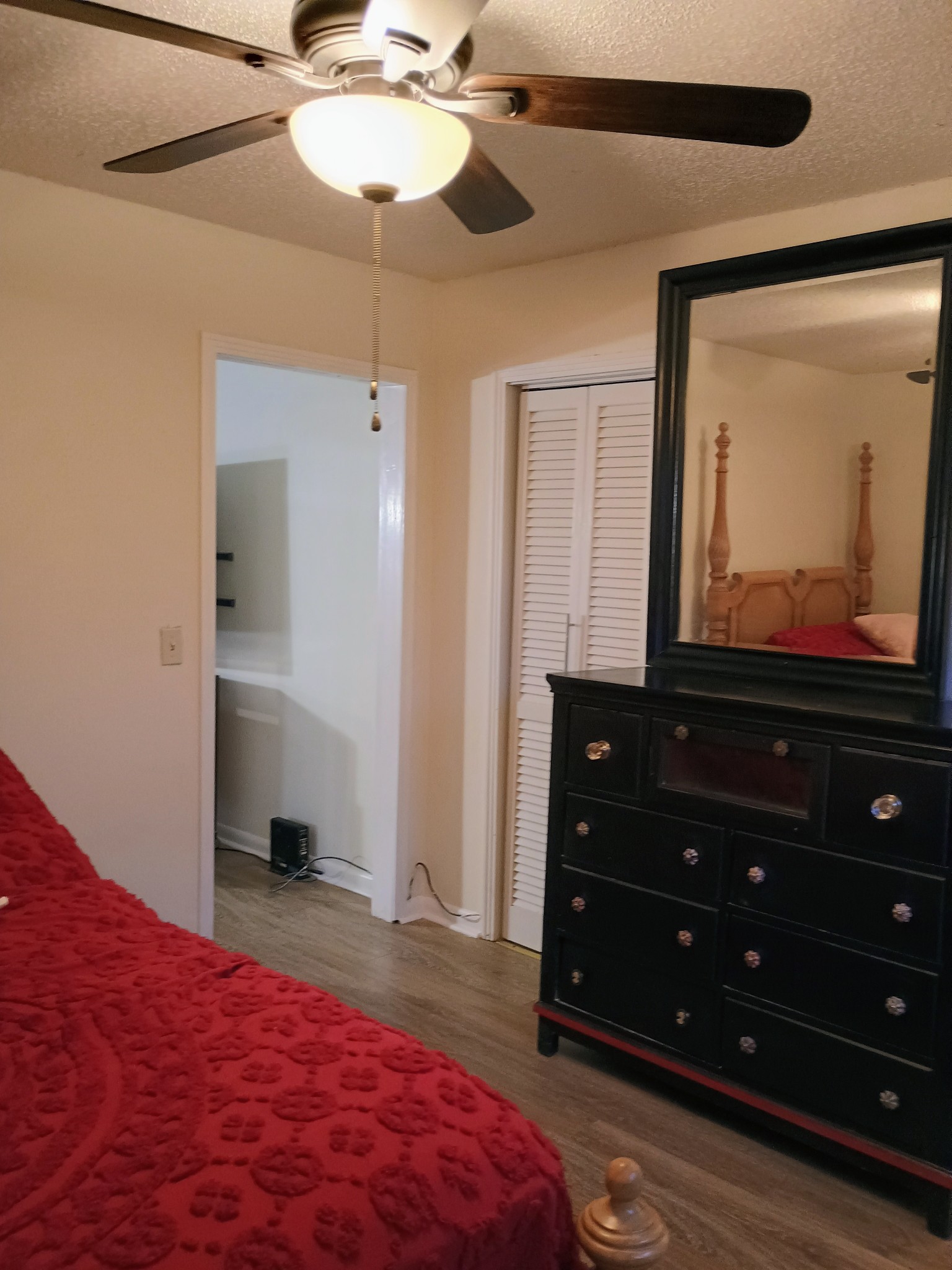 261 White Bridge Pike 170