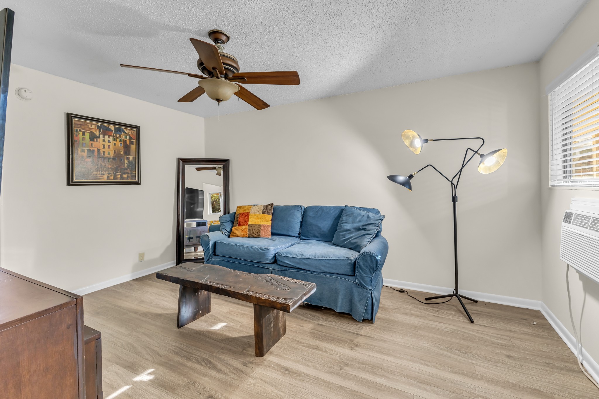 261 White Bridge Pike 170