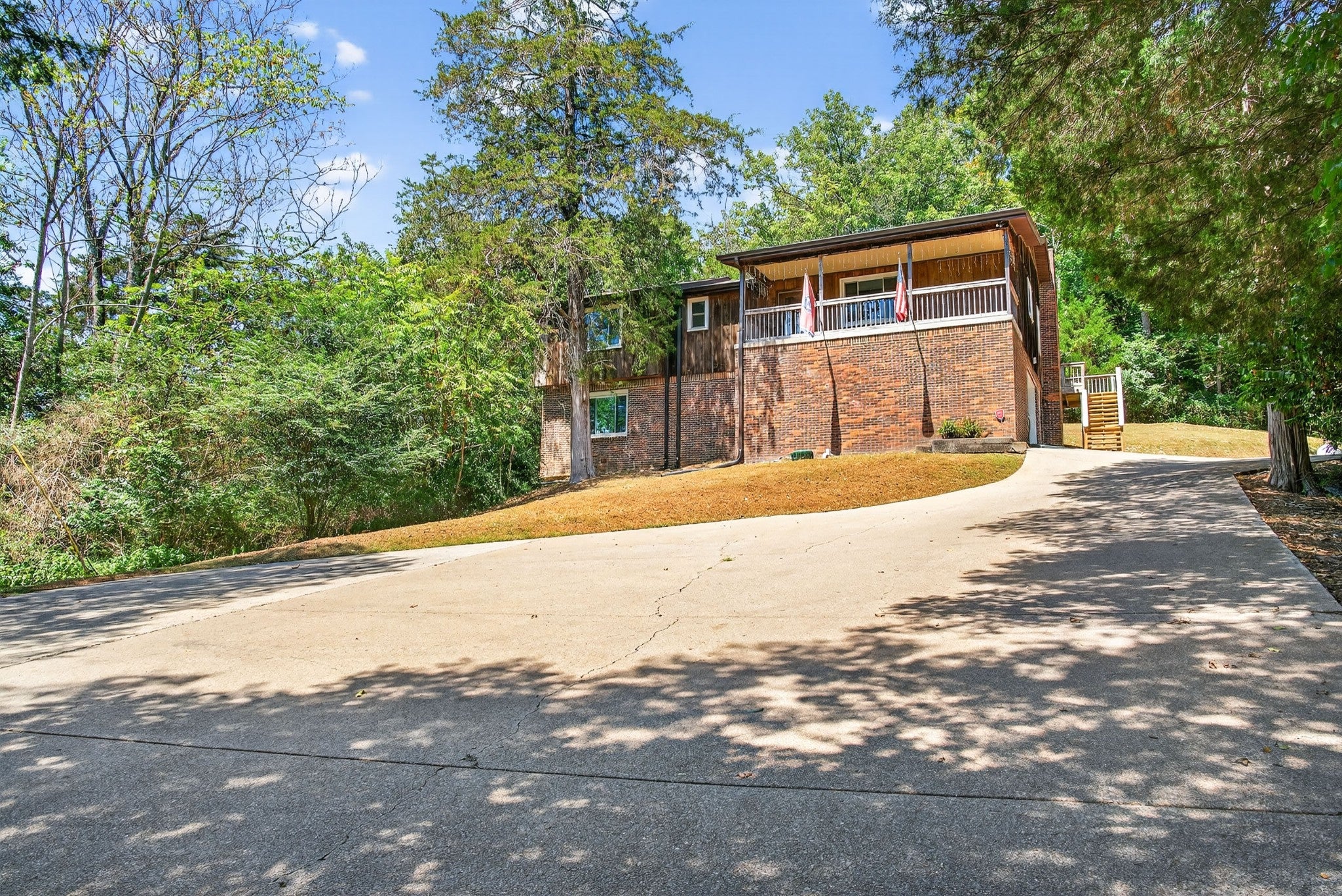 3390 Tyree Springs Rd