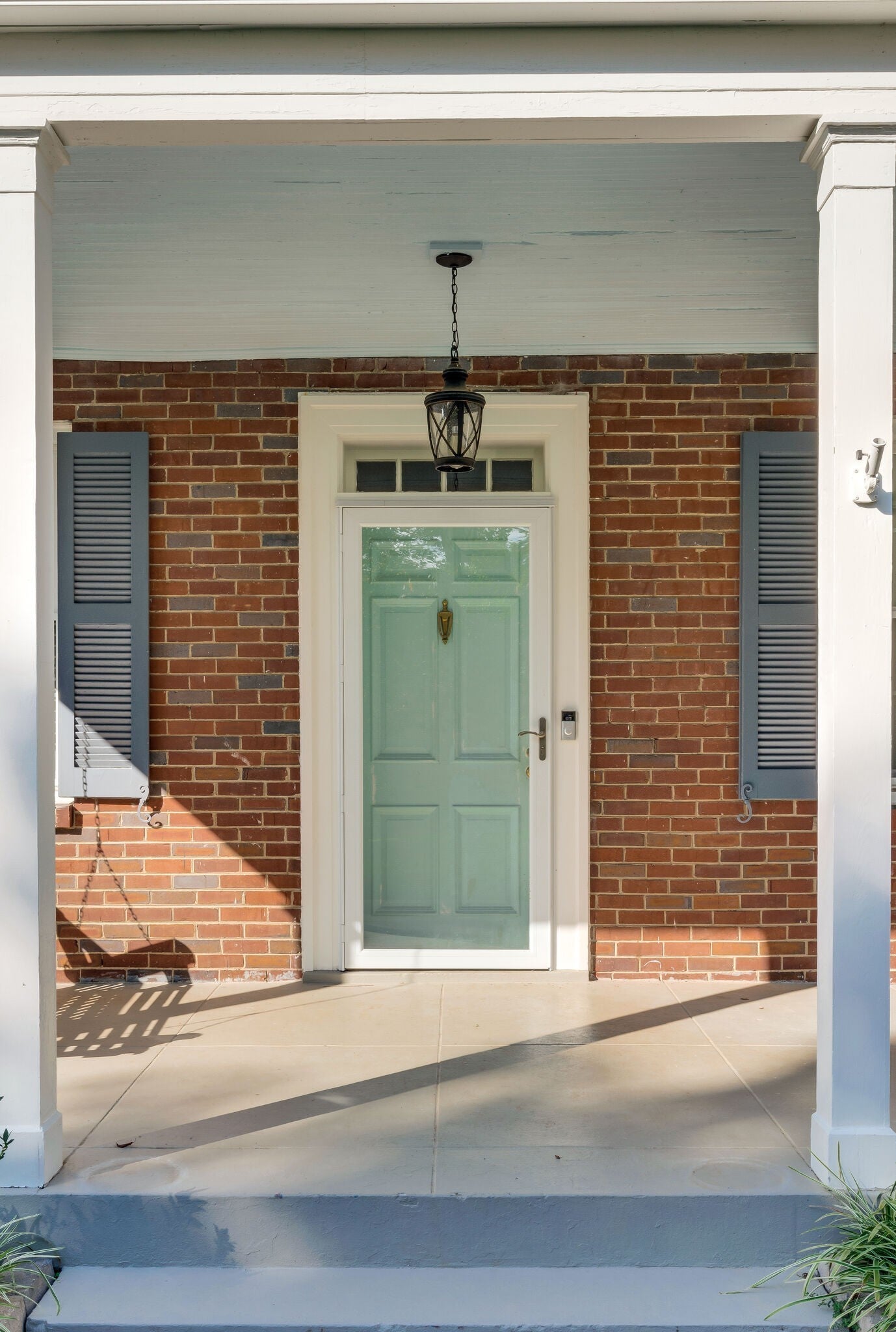 226 Woodmont Cir