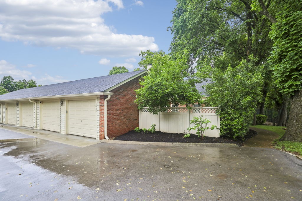 1634 Belmont Ct