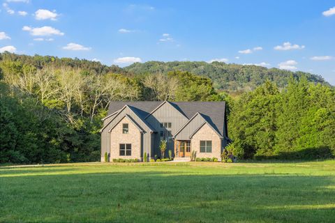 9526 Valley View Rd Lascassas TN 37085