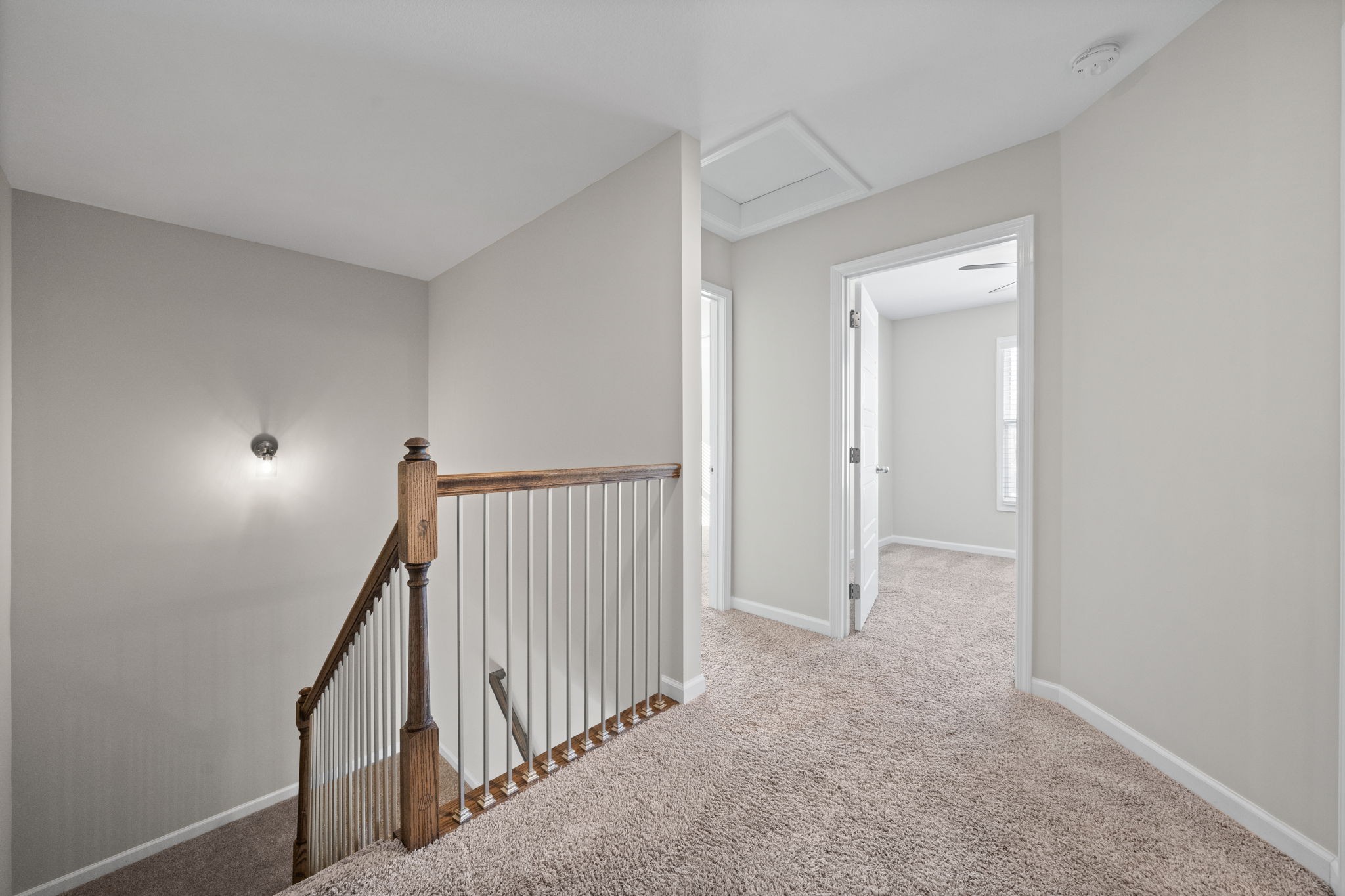 Clarksville, Tennessee 37040, United States, 3 Bedrooms Bedrooms, ,3 BathroomsBathrooms,Residential,Active,79481