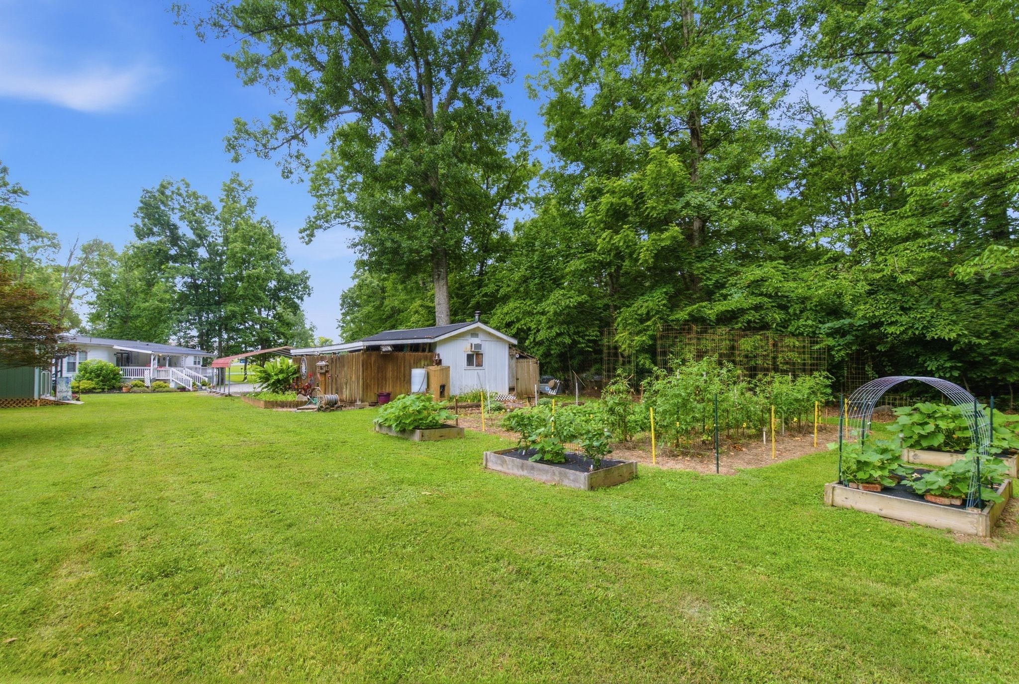 524 Burgess Rd