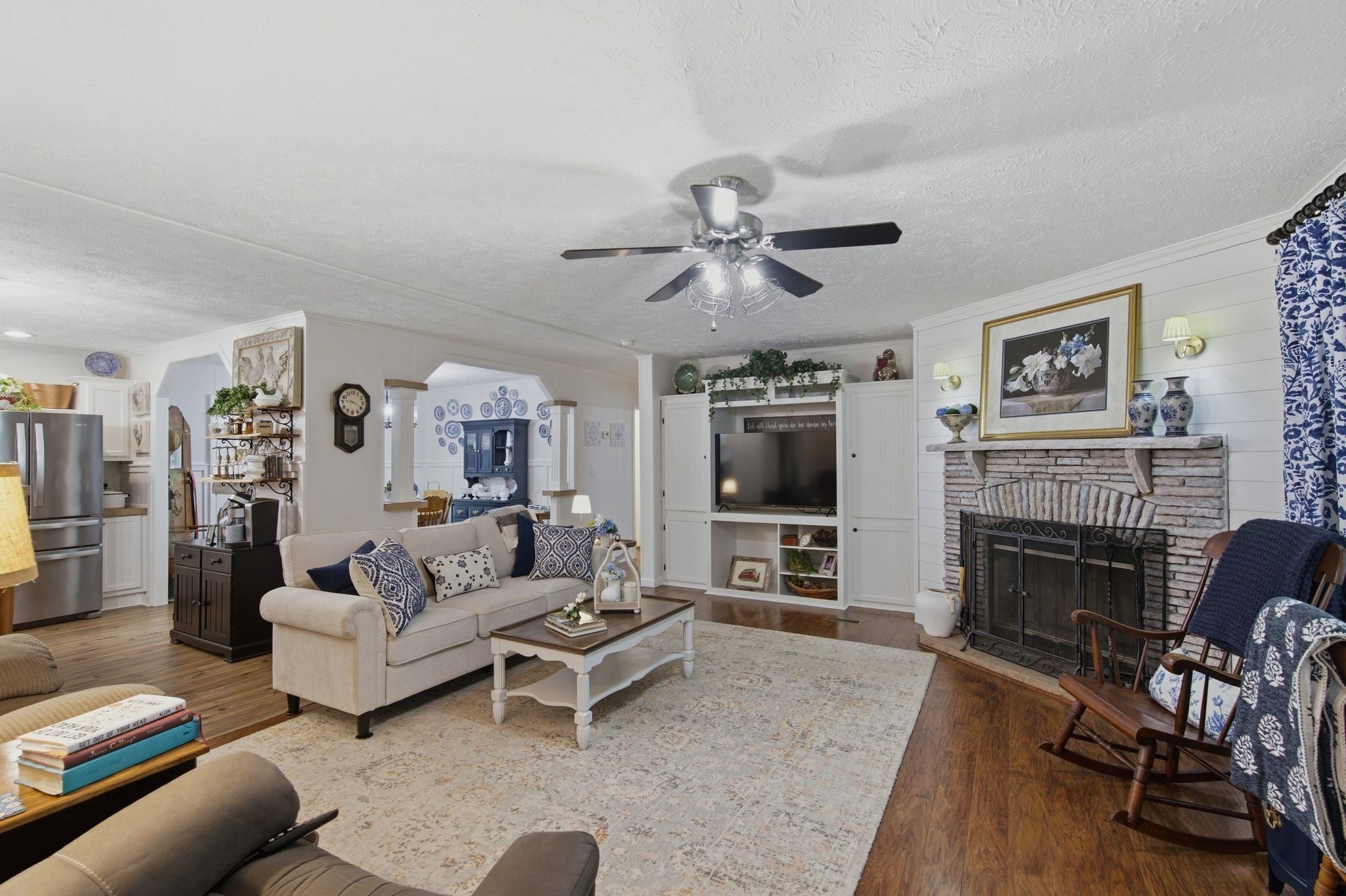 524 Burgess Rd