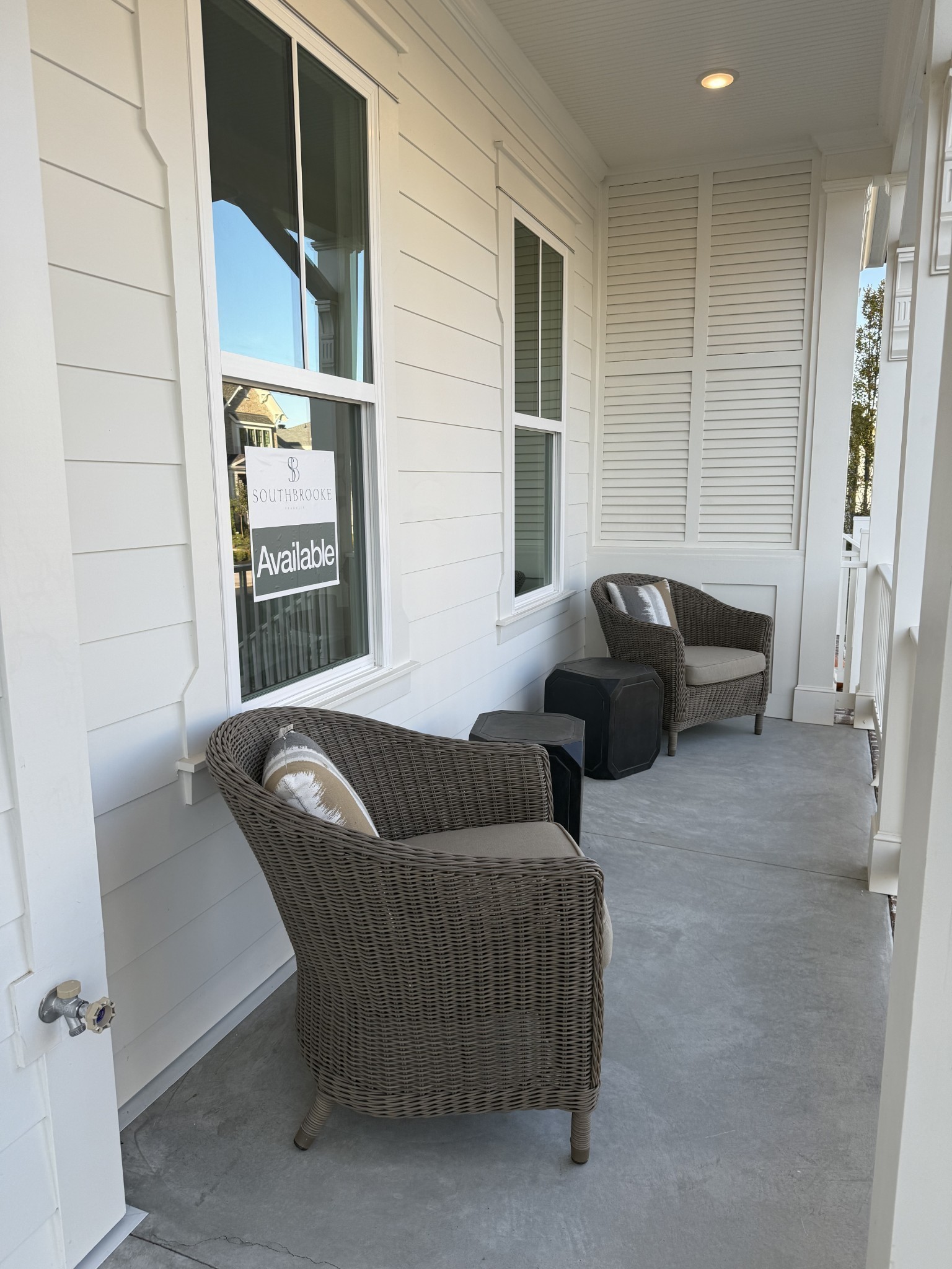 3144 Long Branch Circle