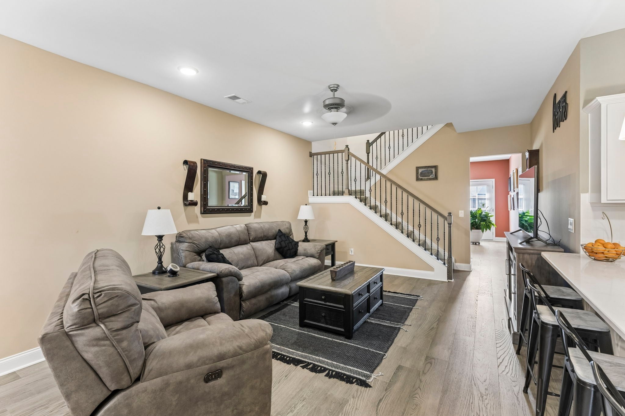 1689 Foston Ln