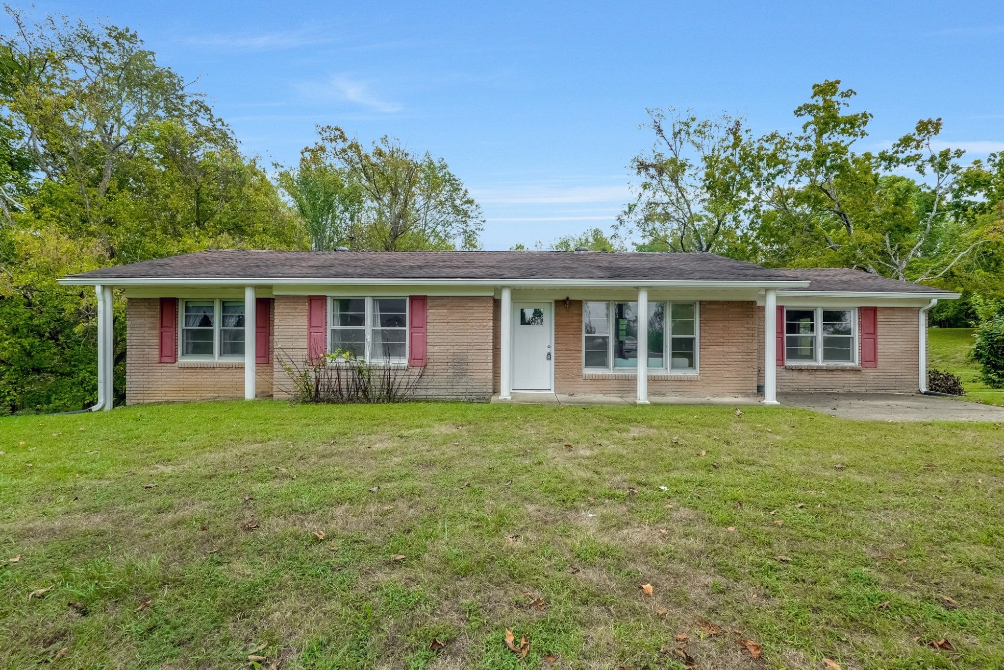3423 Sumner Dr