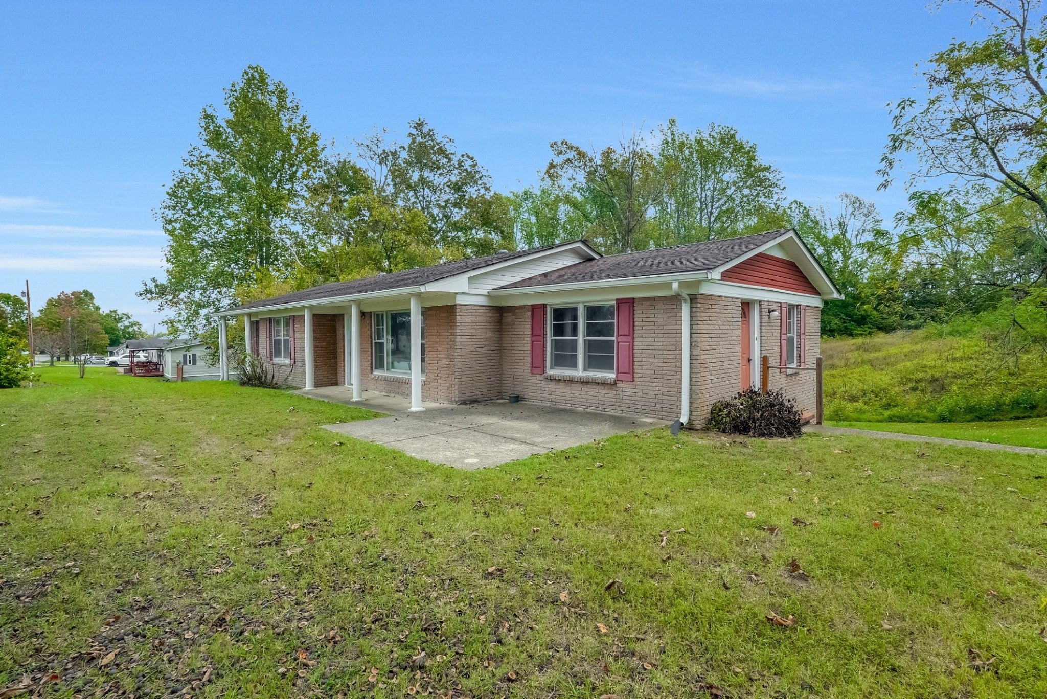 3423 Sumner Dr