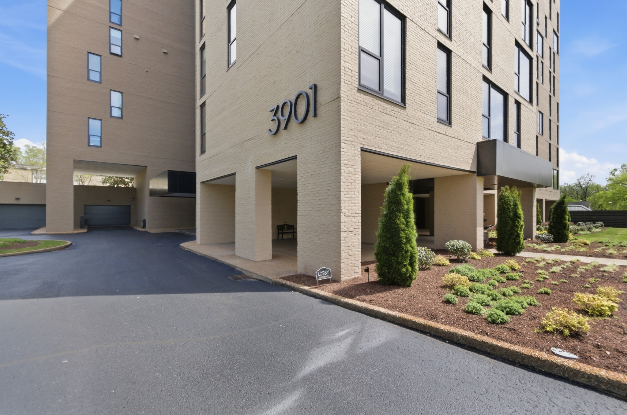 3901 West End Ave 706