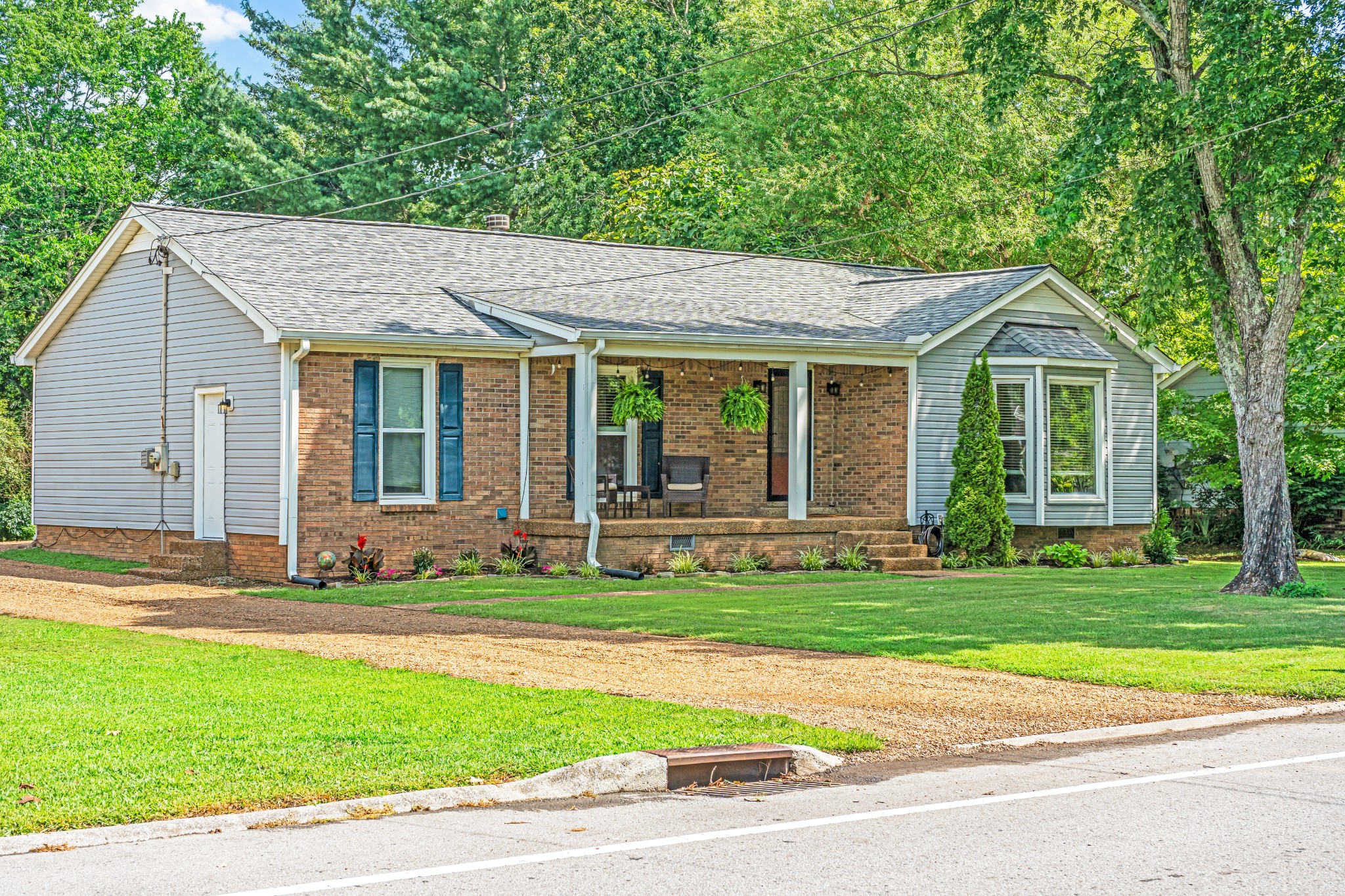928 Harpeth Bend Dr