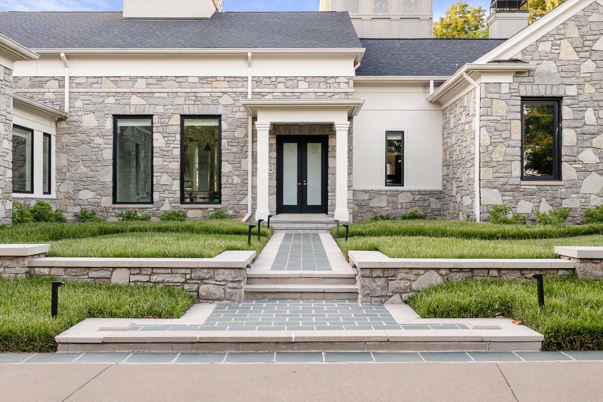 7 Colonel Winstead Dr