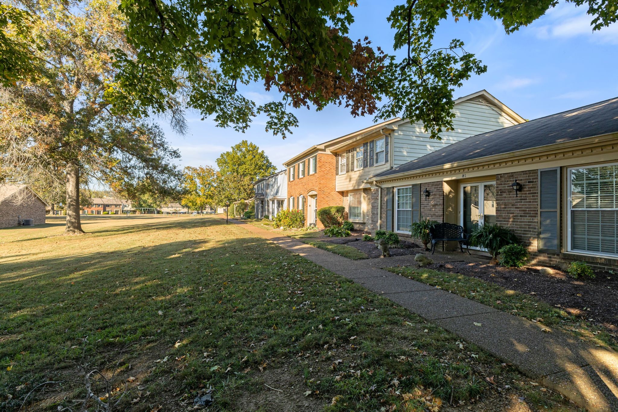 8207 Sawyer Brown Rd M1