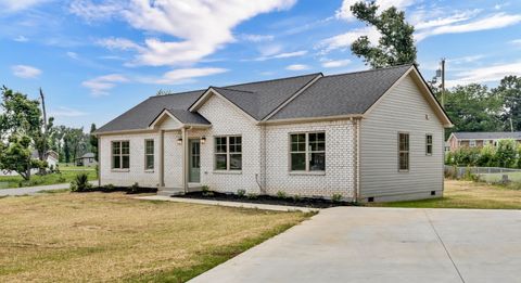 501 Eva Dr Clarksville TN 37042