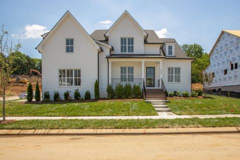 Photo of 2246 Brakeman Lane, Thompsons Station, TN 37179 (MLS # 2654571)