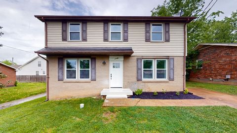 2104 W Richmond Hill Dr Nashville TN 37207