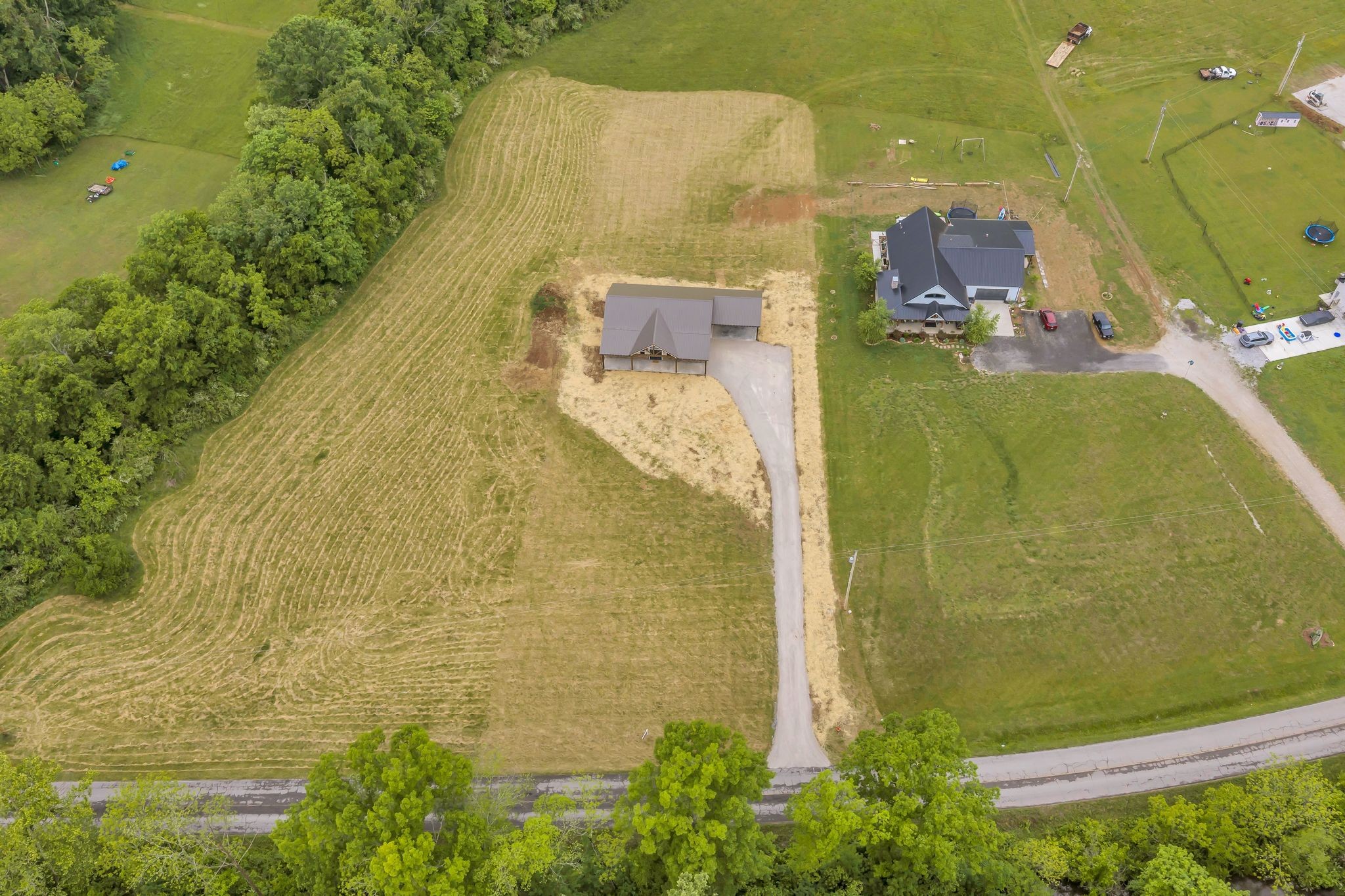 682 E Piney Rd E