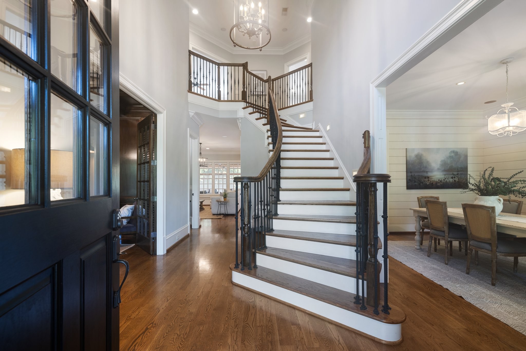 409 Lake Valley Dr