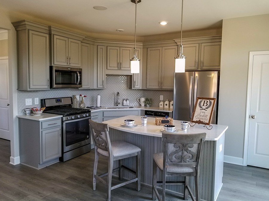 258 Savoy Loop