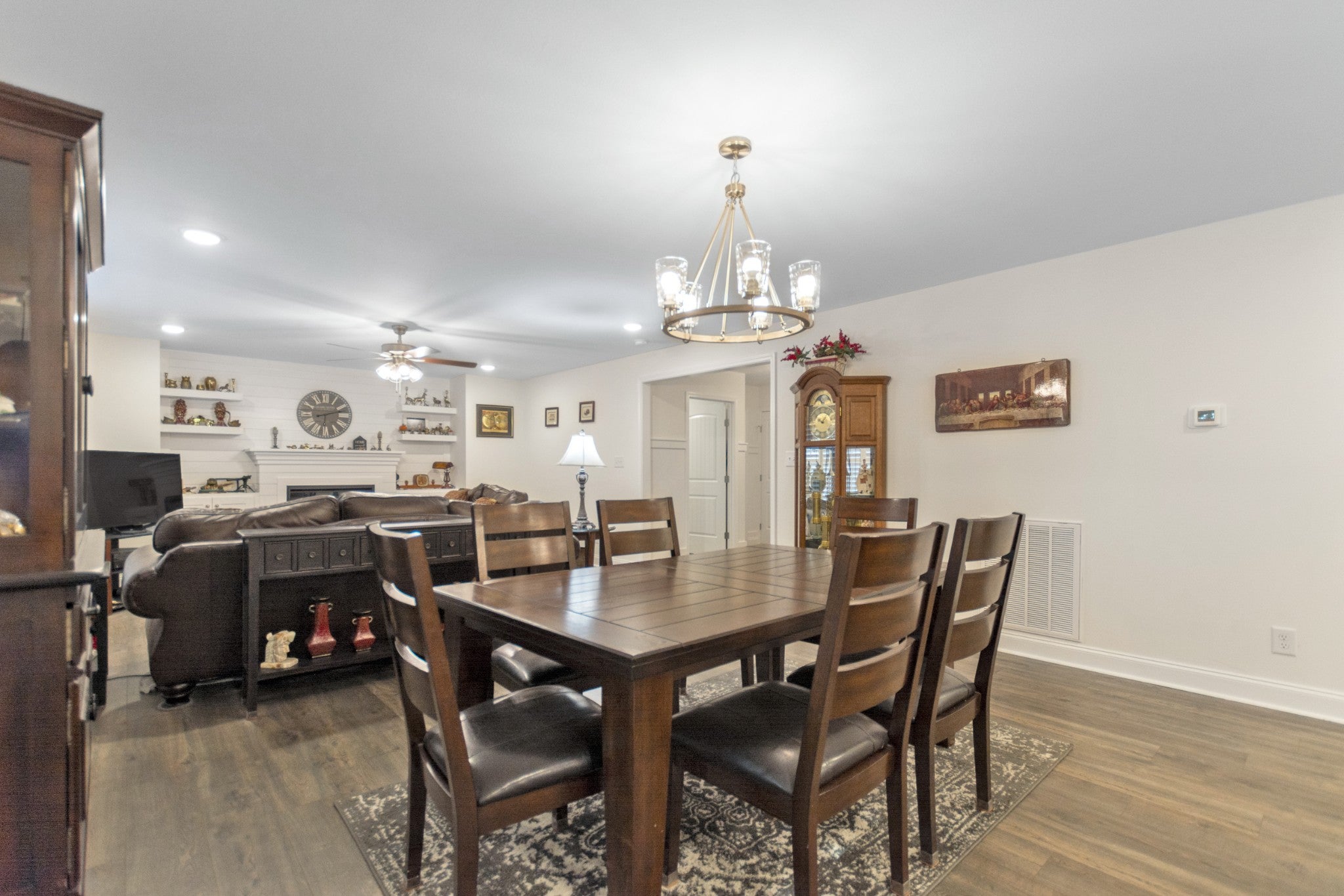 192 Cameron Ct