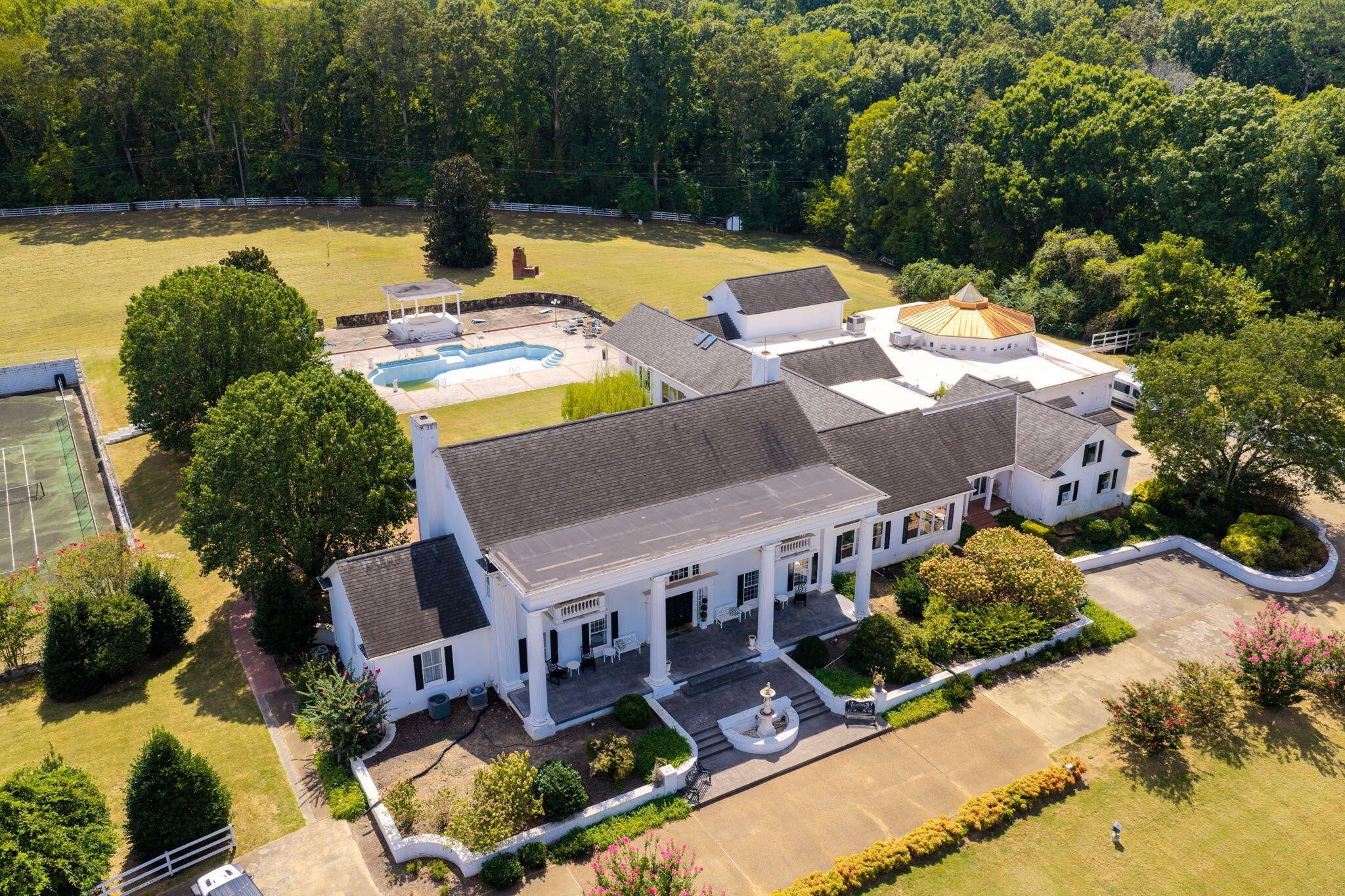 8212 Bell Mill Road