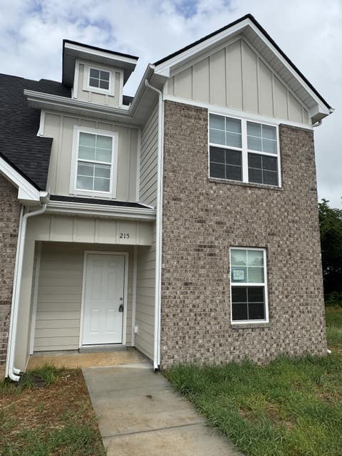 Photo of 215 Mountaindale Dr, Smyrna, TN 37167 (MLS # 3297898)
