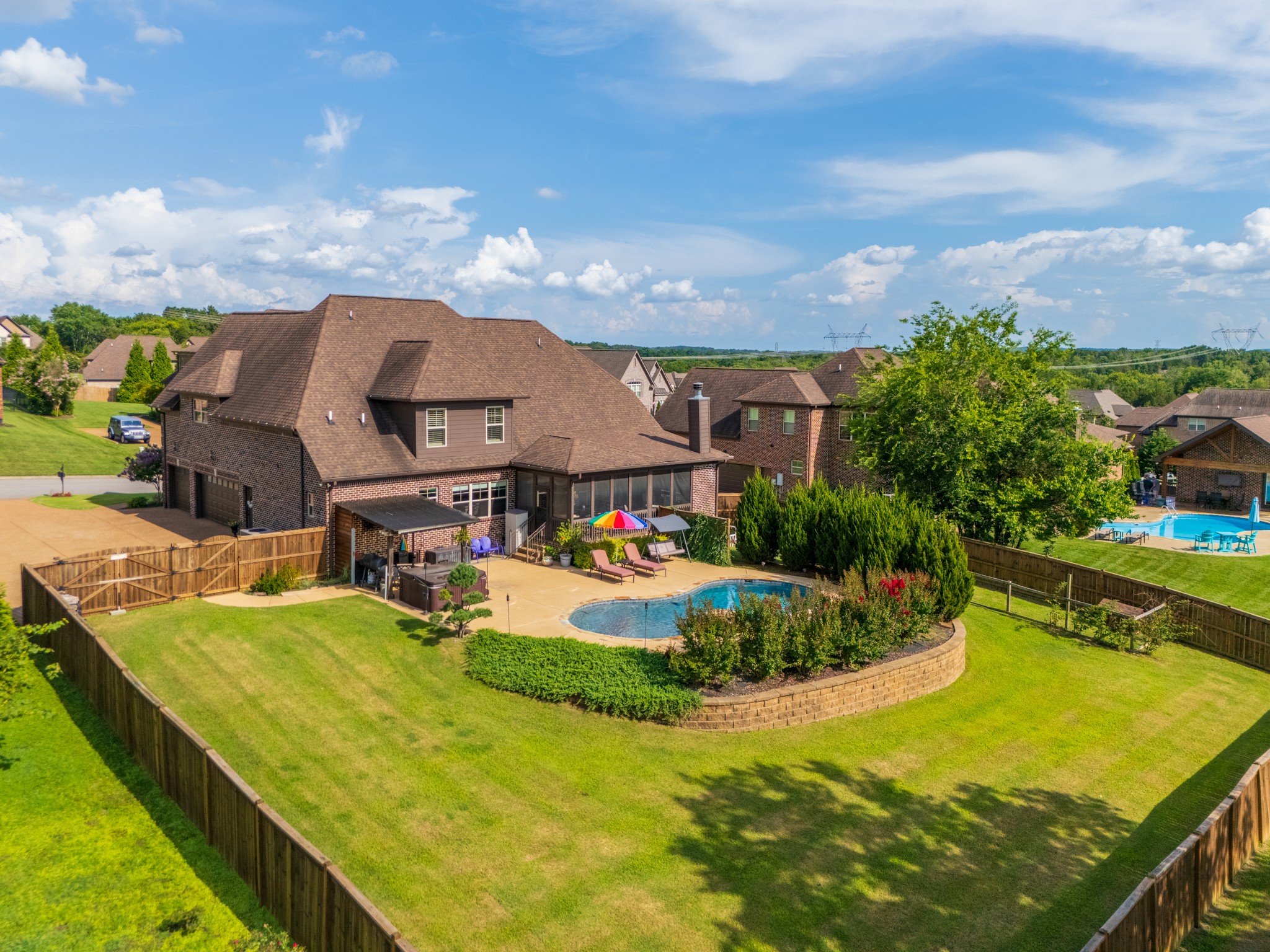 15 Beechwood Ct